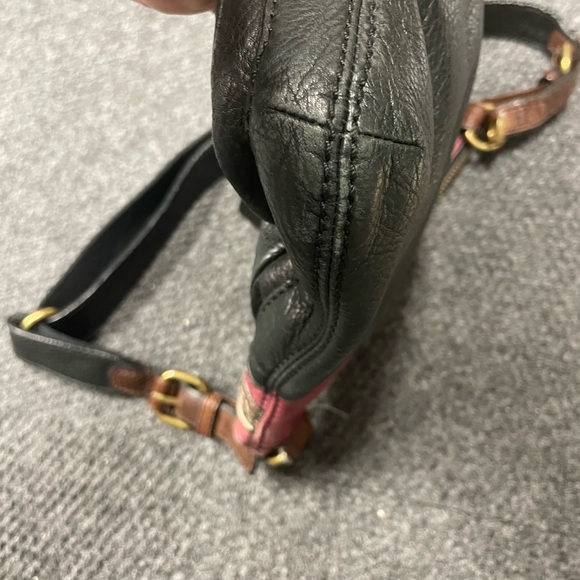 Fossil Explorer Two-Tone Leather Crossbody Bag Red Black Vintage Y2K Soft - Picture 10 of 11